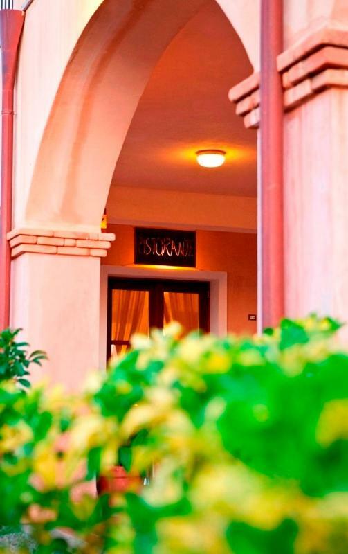 Hotel Funtana Ena Loceri Extérieur photo